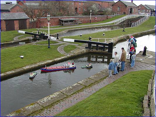 Tugs  08.JPG