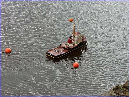 Tugs  09.JPG