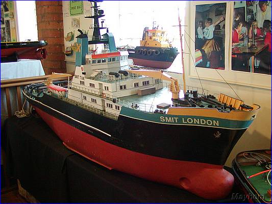 Tugs  14.JPG