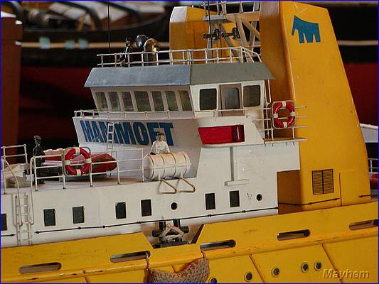 Tugs  61.JPG