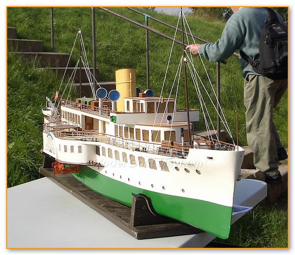Paddelers2008-027.jpg